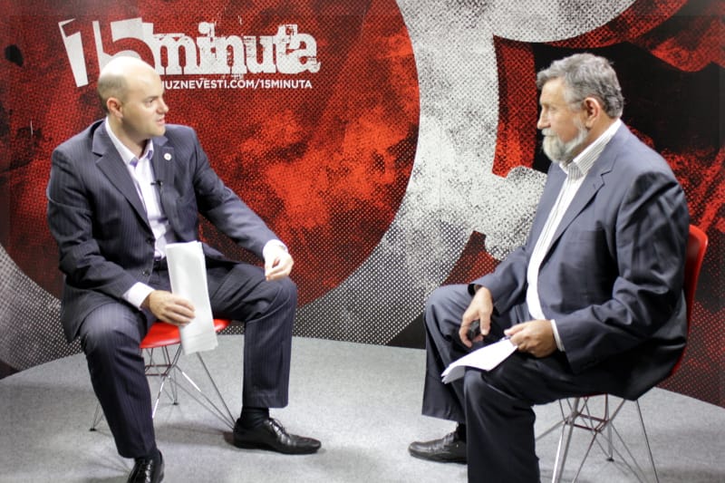 Igor Mladenovic u studiju