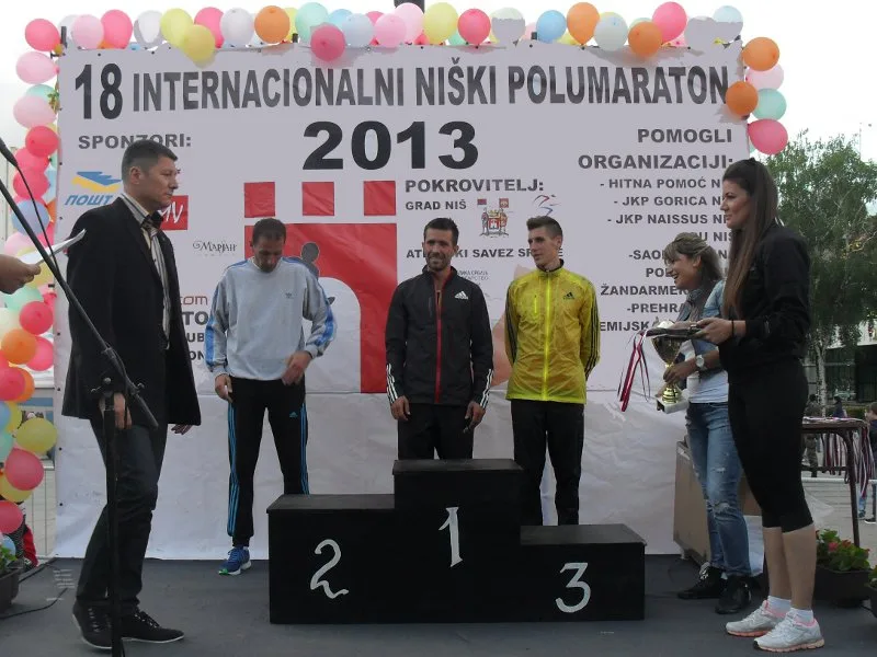 Rekordan broj takmičara na Niškom polumaratonu 9 18 niski polumaraton