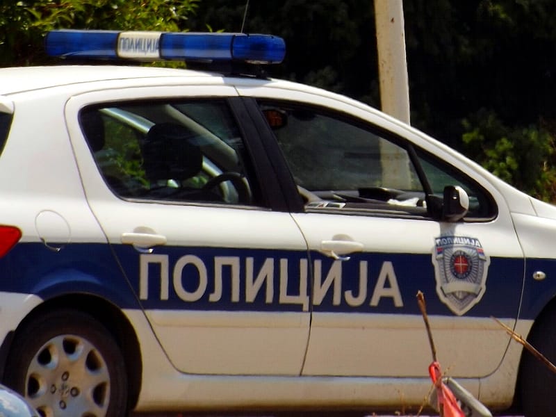 Manijak napao Nišlijku 13 police JV