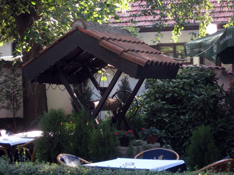 kafana amerikanac nis dvoriste