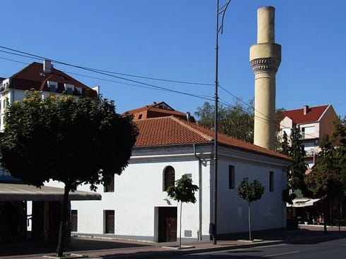 Obnavlja se minaret na džamiji u Nišu 1 490x370 islam agina dzamija