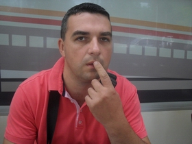 PROKUPLJE markovic pokazuje povrede na usni