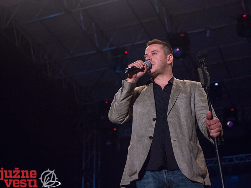 Vlado Georgiev promovisao album u Nišu 1 vlado georgiev 1 3