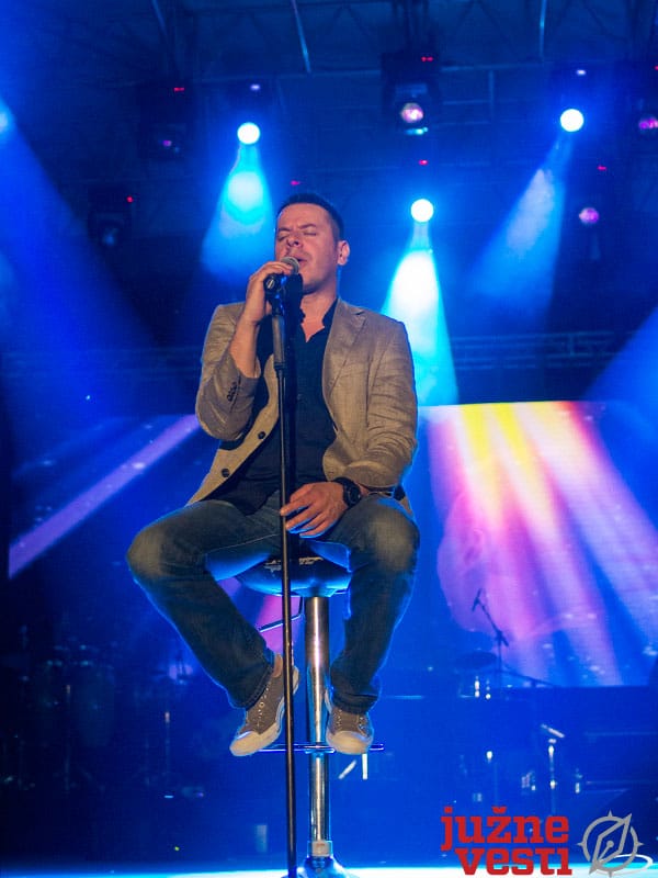 Vlado Georgiev promovisao album u Nišu 20 vlado georgiev 1 7