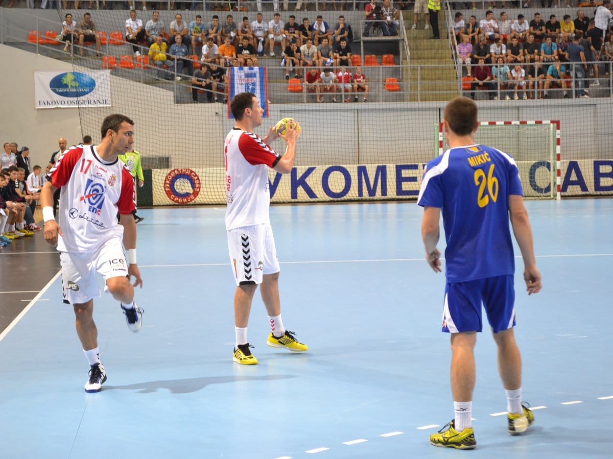 Srbija pobedila BiH u punom Čairu 1 srbija bosna rukomet