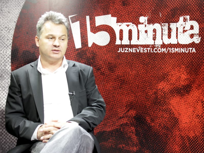 dr Dragan Jovanovic dekan ElF 1