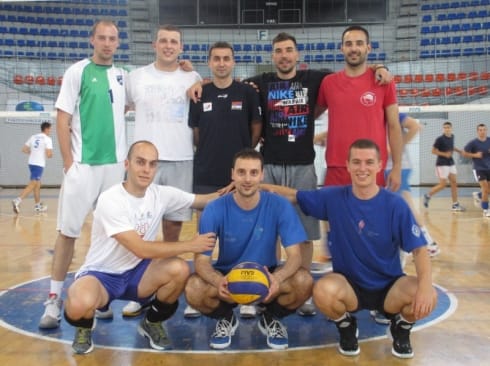 490x370 odbojkasi nis univerzitet 1