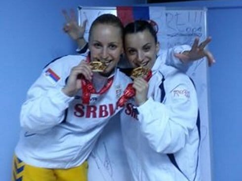 Rukometašica Naise osvojila zlato na MI 9 ana kacarevic i jovana bartosic