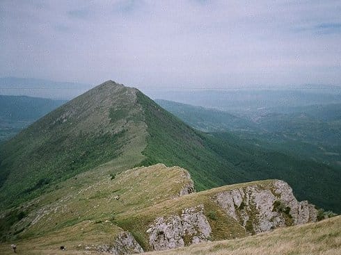 Sokolov Kamen Suva Planina