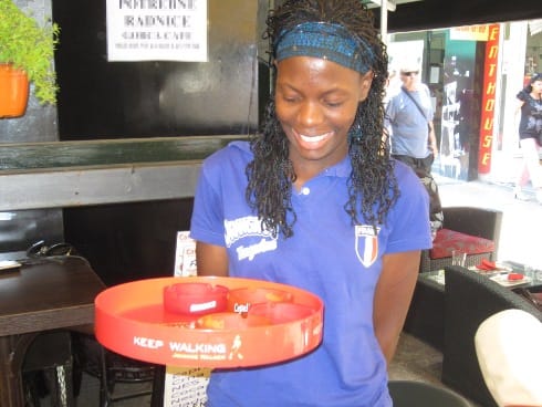 Niška snaja iz Zambije 7 Kejt