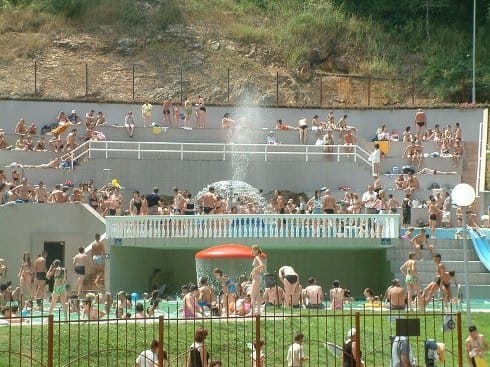 490x370 sijarinska banja gejzer