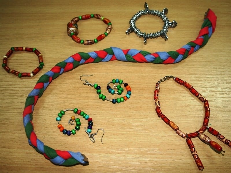 Izložba nakita i fotografija 13 Untitled