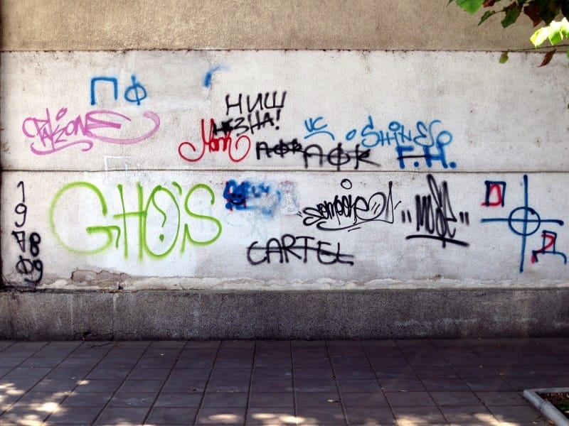 Grafiti naslovna