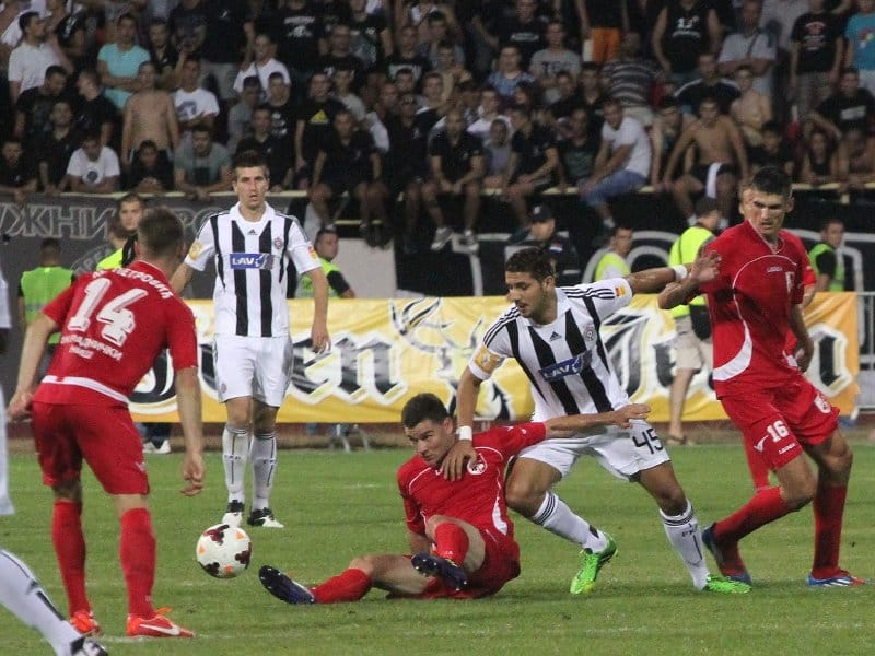 Niški Radnički uslovno kažnjen 2 radnicki i partizan