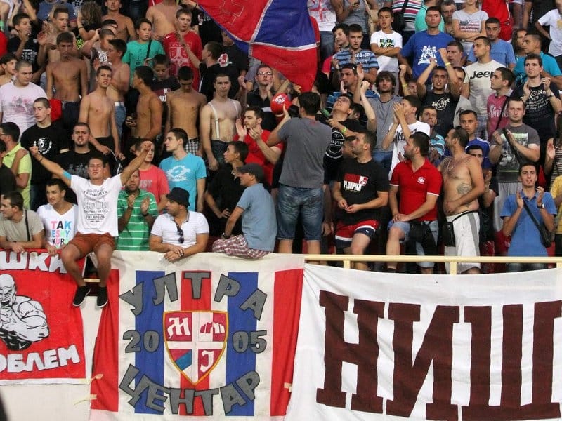 Navijači sade sadnice za jubilej Radničkog 1 meraklija protiv partizana