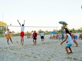 490x370 Odbojka na pesku Provala 20111 1