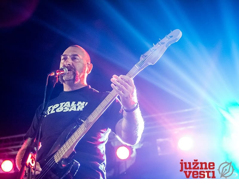 Balkan rok medijana 16