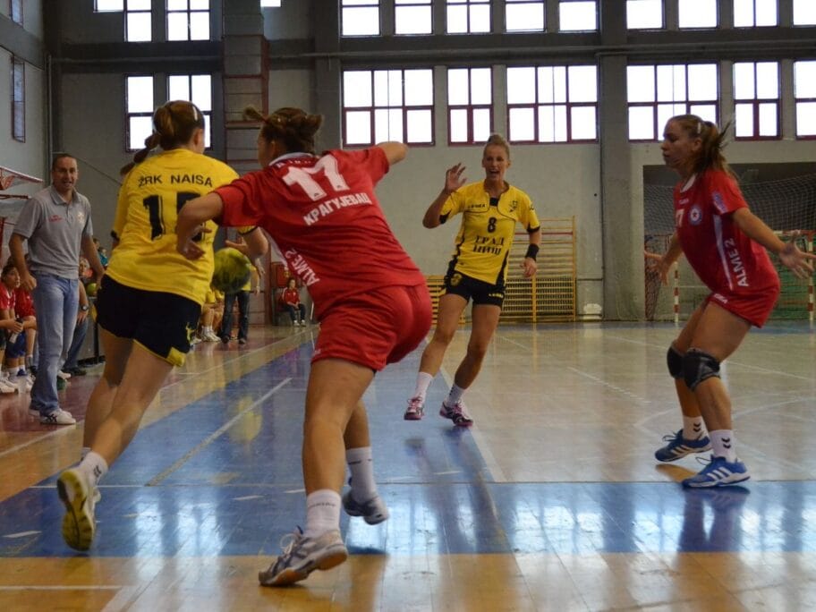 Naisa izgubila od kragujevačkog Radničkog 19 naisa sandra lapajne