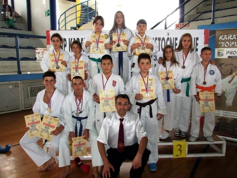 Uspeh dimitrovgradskih karatista 8 foto KK cbd u PK