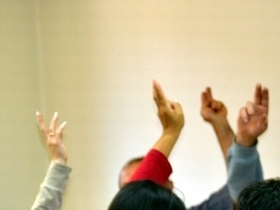 KOSTA juznevesti com ILUSTRACIJA glasanje