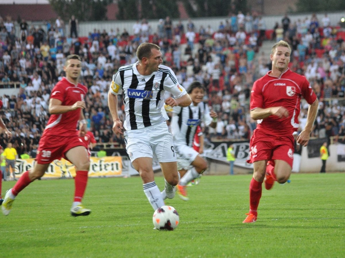 milos petrovic radnicki i partizan