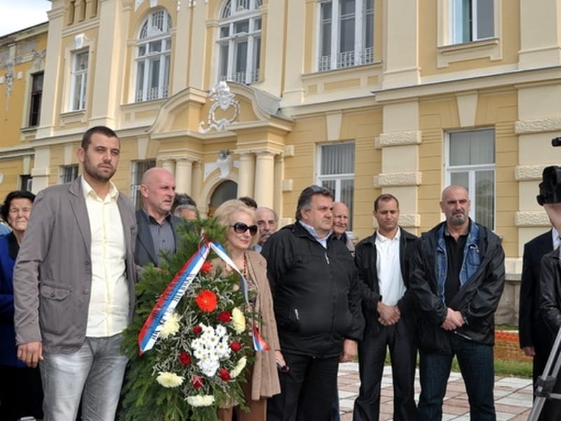 Obeležen Dan oslobođenja Prokuplja 8 POLAGANJE VENACA