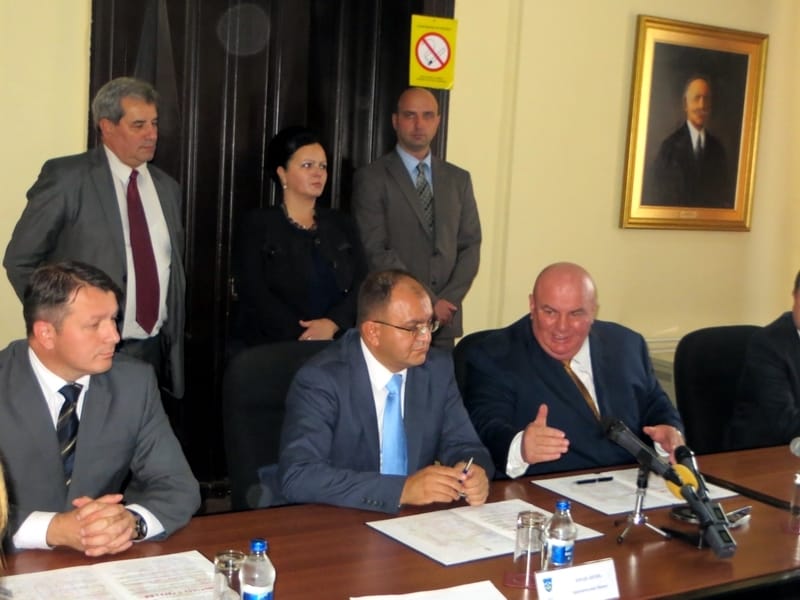 Vranje: uskoro Udruženje lokalnih samouprava 5 Potpisivanje