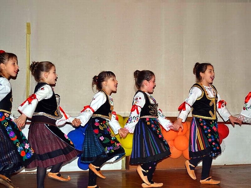 Skola folkora Centra za turizam kulturu i sport Svrljig Kosta JUZNEVESTI