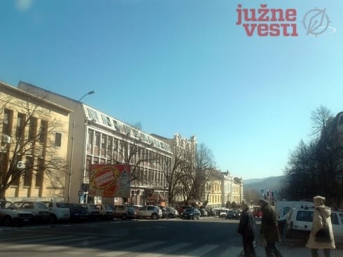 490x370 P050313 12 38