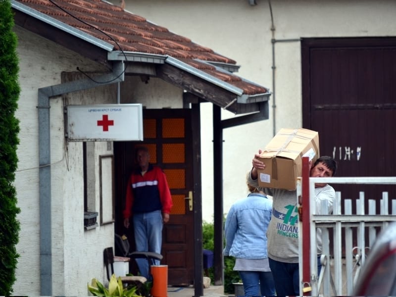 Pomoć najsiromašnijima u Kuršumliji 1 Crveni krst Ilustracija KoSTA juznevesti com