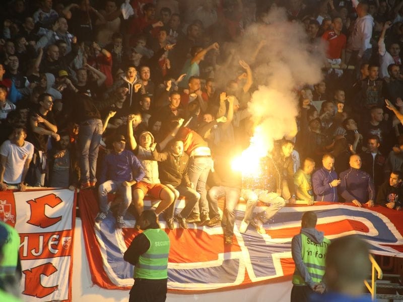 navijaci Crvene zvezde u Nisu