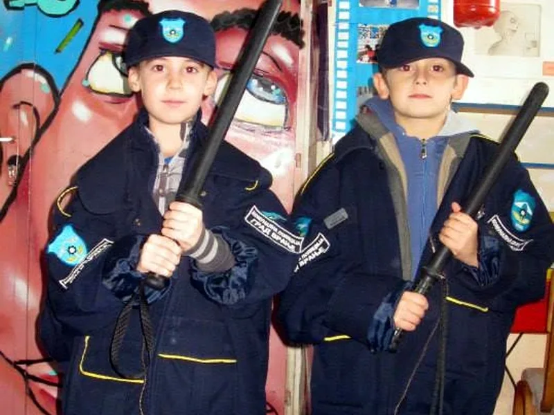 Malisani kao komunalni policajci jpg