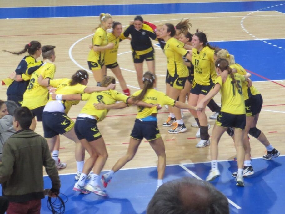 Naisa u osmini finala Čelendž kupa 3 naisa slavlje