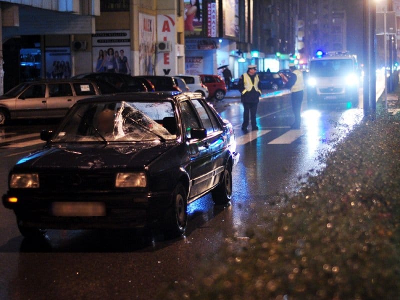 devojku udario kolima2