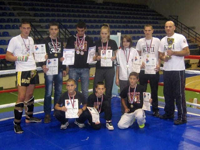 Nove medalje Kik boks kluba Niš 19 aleksinac kik boks