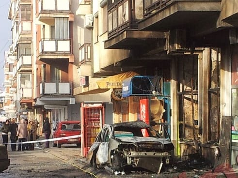 800x600 durlanska pijaca bomba3