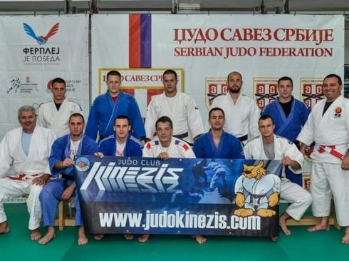 490x370 kinezis superliga