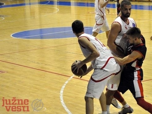 490x370 kosarka konstantin nis