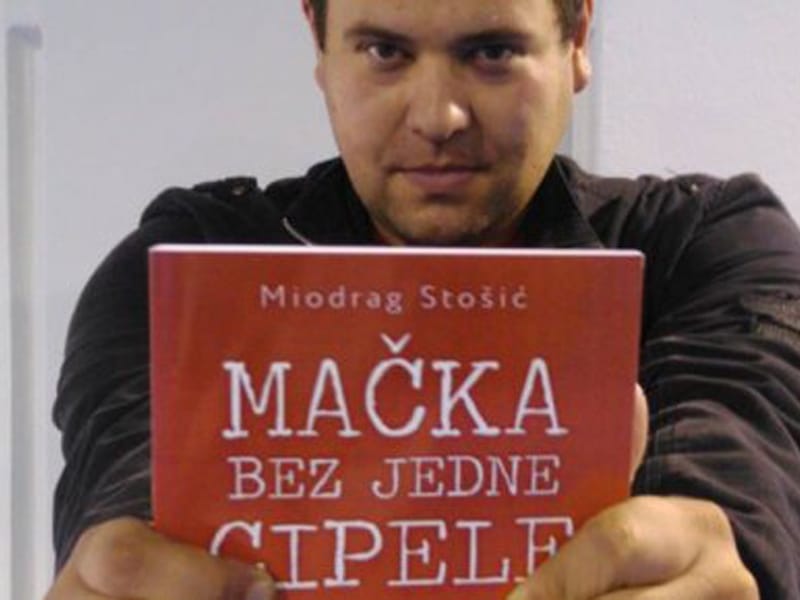Knjiga MACKA BEZ JEDNE CIPELE