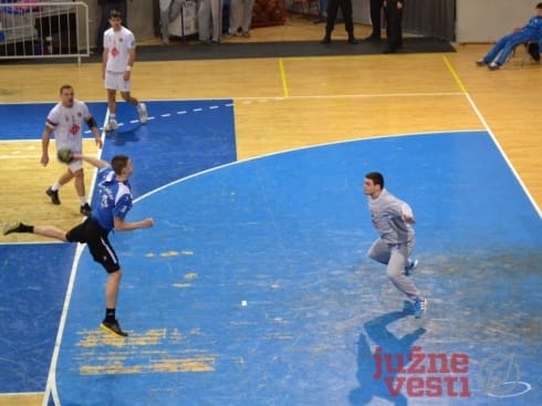 490x370 darko djukic u napadu