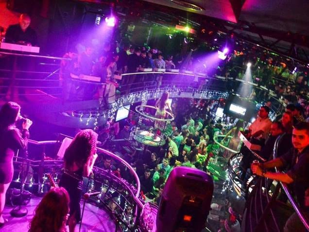 Velika tuča ispred diskoteke "Diamond" u Nišu 7 diamond klub nis