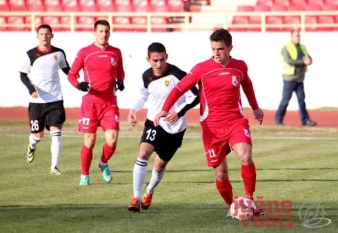 I dalje bez odlazaka iz Radničkog 2 490x370 1492787 10202946990220536 419476788 n