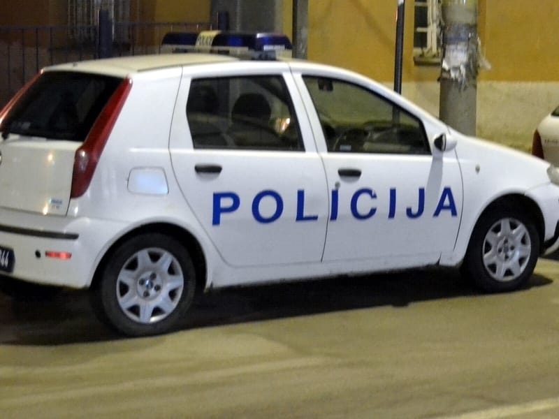 policija nocna ilustracija kosta juzne vesti