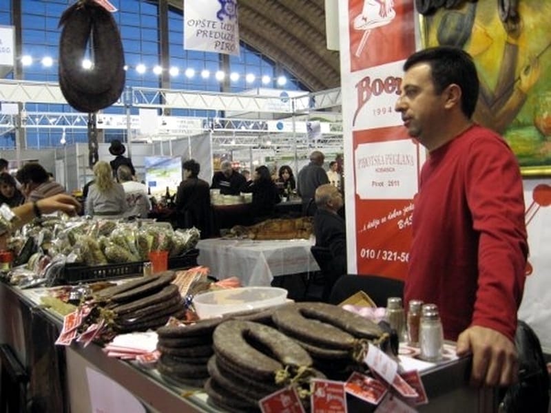 490x370 Pirotska peglana