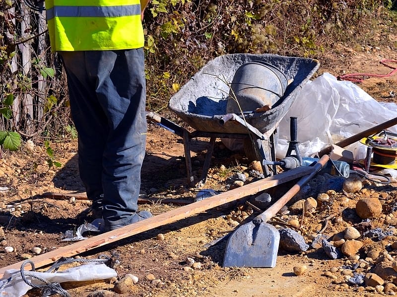 javni radovi ilustracija kosta juzne vesti