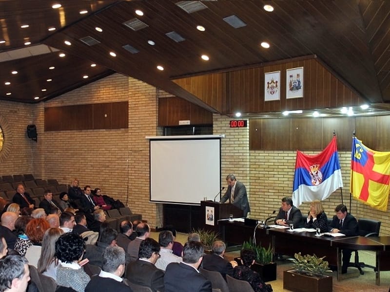 Poznati dobitnici gradskih priznanja u Vranju 11 Skupstina Vranja jpg