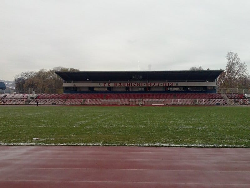 stadion cair zapadna tribina nis