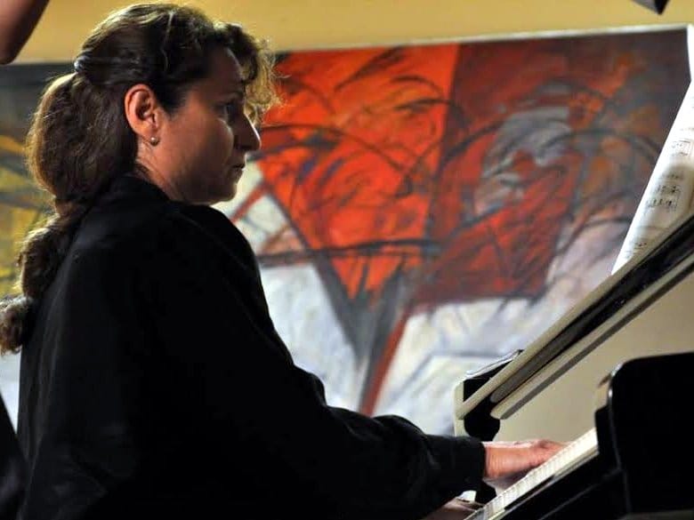 Dela Betovena i Lista za početak koncertne sezone 3 Pijanistkinja