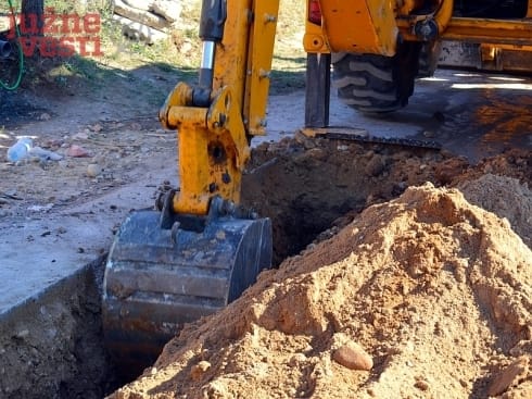 Niš: Ukinuti sporna ovlašćenja Vodovodu 1 490x370 radovi vodovod kanalizacija ilustracija Kosta JUZNE VESTI