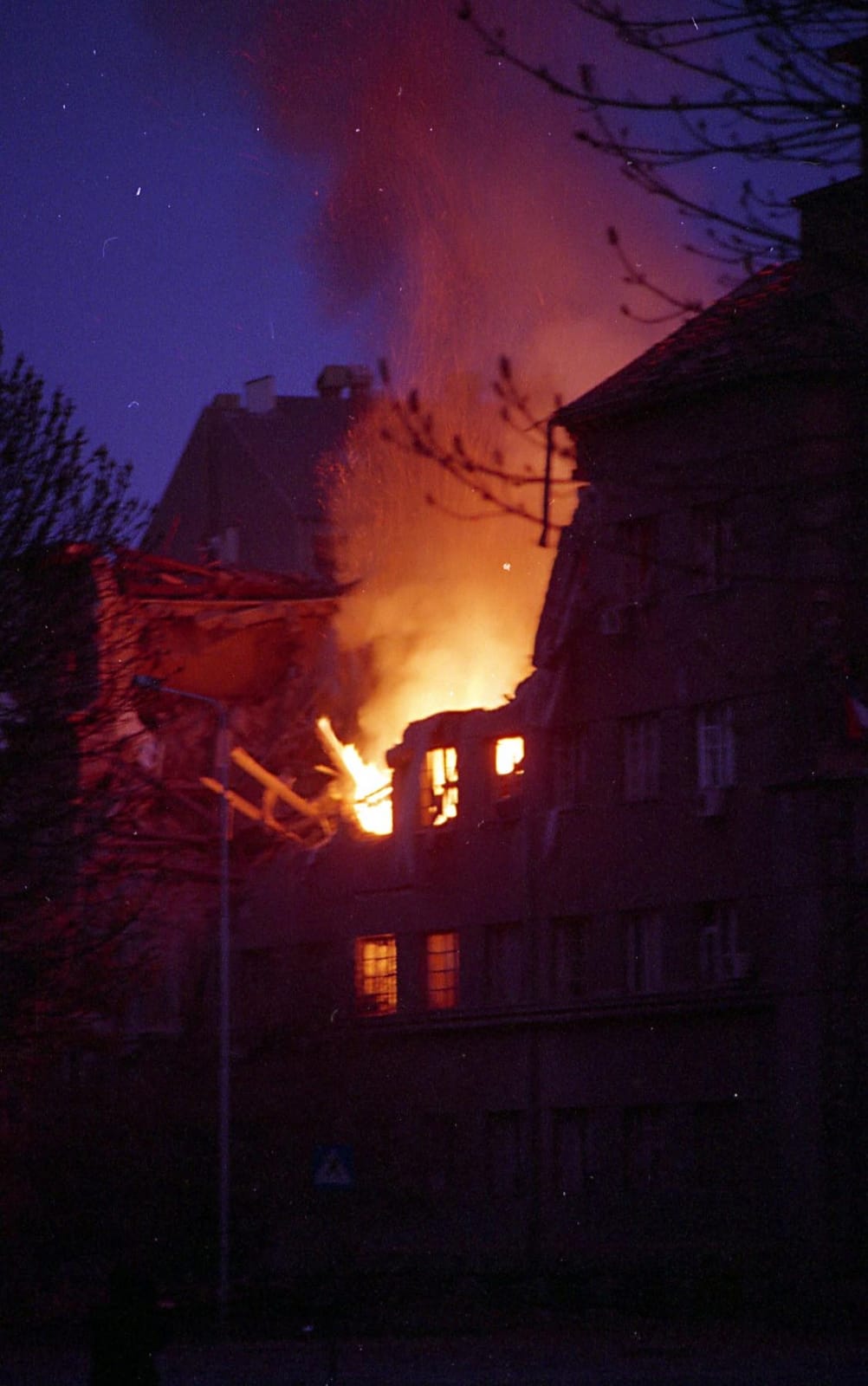 img004komanda Armije